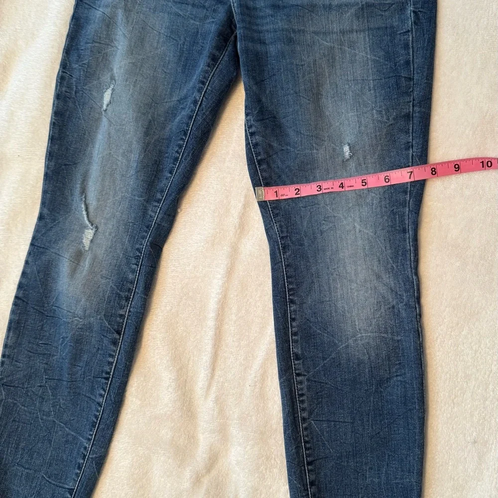 Lucky Brand Frayed or Raw Hem skinny jeans size 8/29 A - Picture 4 of 8